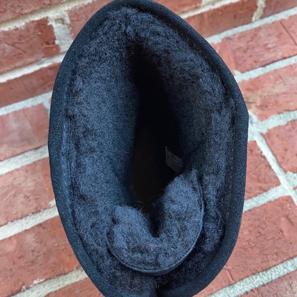 BearPaw Suede Leather Lacing Back Bootie Boots - Picture 7 of 11